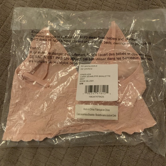 NWT Free People Cara Seamless Bralette - Picture 2 of 4